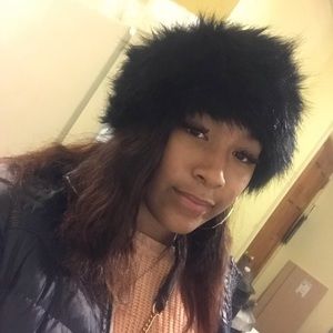 Meet your Posher, Kia